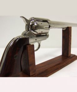 Replica revolver