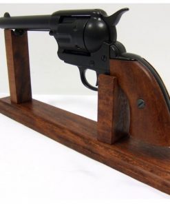 Replica revolver