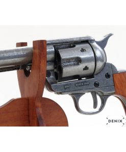 Replica revolver