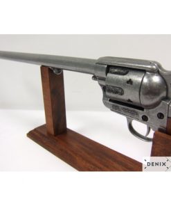 Replica revolver