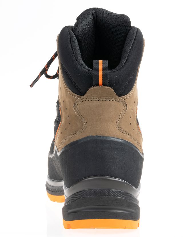Botas-Resakk-3 Bota Montaña